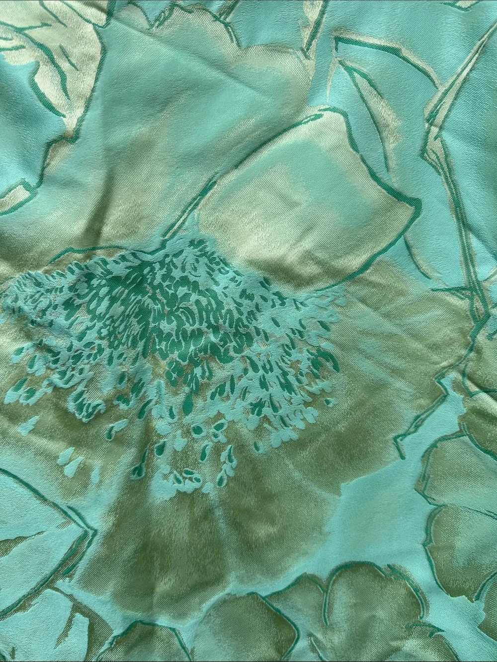 Women’s Paule Vasseur Silk L’étole/ Wrap in Mint Green Lightweight Floral